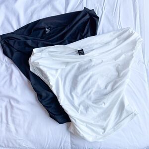 SHEIN Two pack Cowl Neck Tees, XS